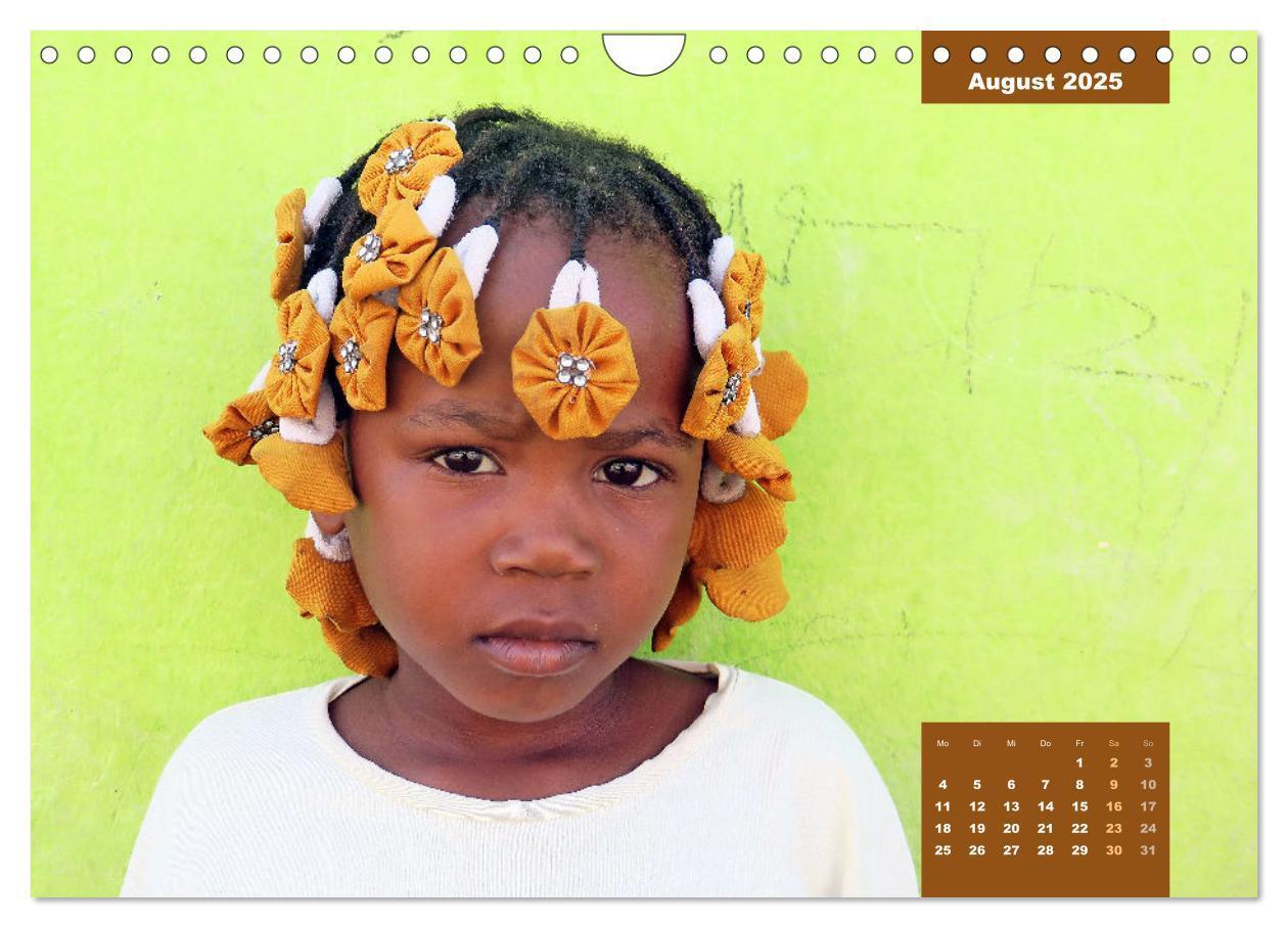 Bild: 9783383852282 | Kinderporträts aus Afrika (Wandkalender 2025 DIN A4 quer), CALVENDO...