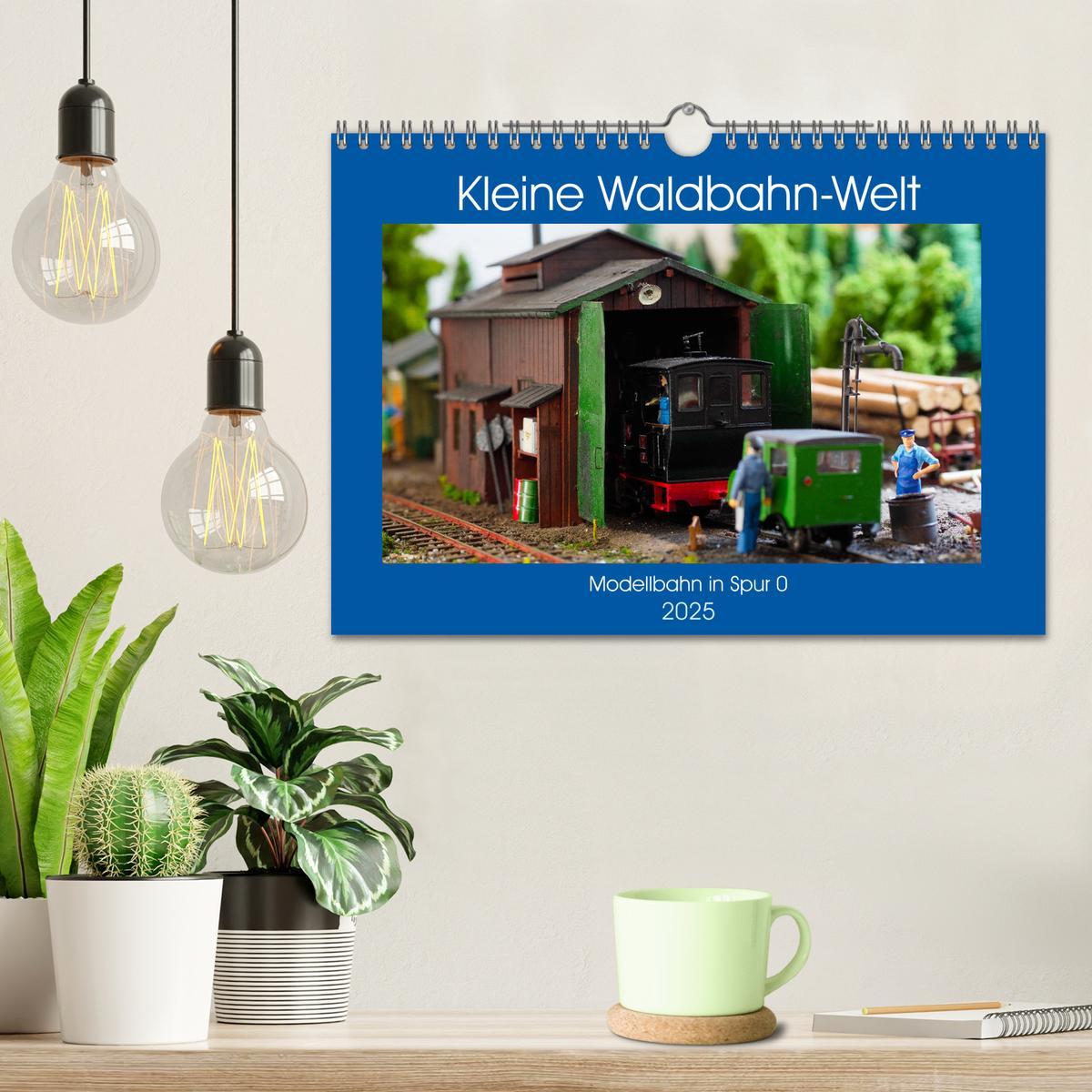 Bild: 9783435330133 | Kleine Waldbahn-Welt - Modellbahn in Spur 0 (Wandkalender 2025 DIN...