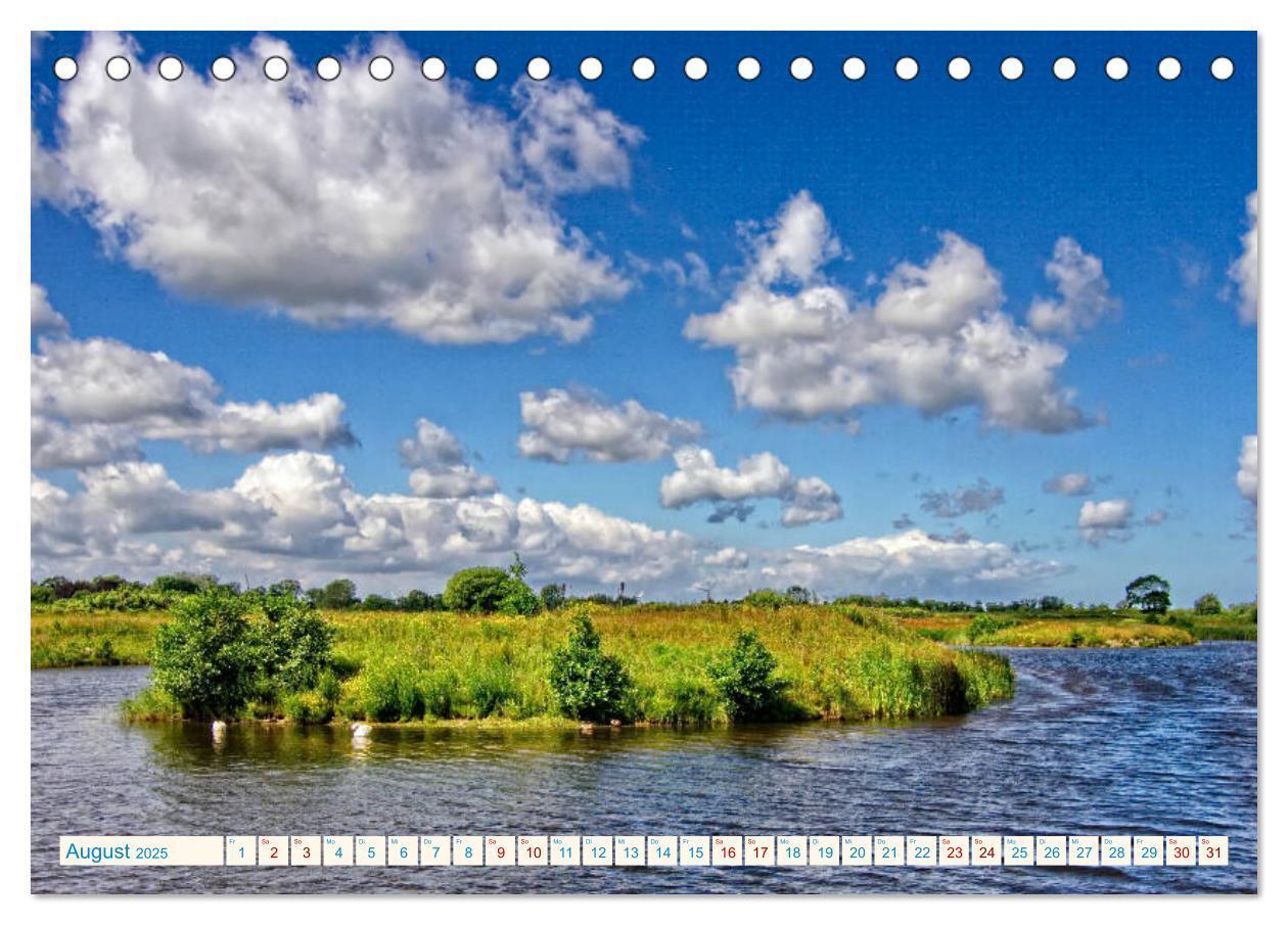 Bild: 9783435427871 | Cuxhaven, Landschaften zwischen Küste und Heide (Tischkalender 2025...