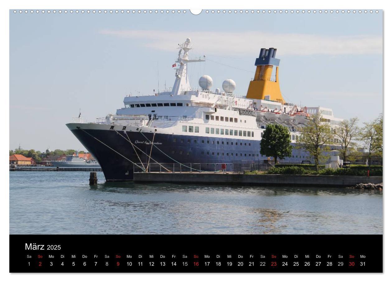 Bild: 9783435832590 | Kreuzfahrtschiffe in Europa (hochwertiger Premium Wandkalender 2025...