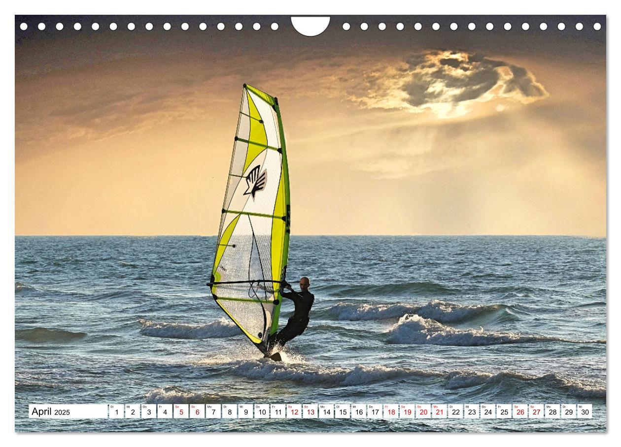 Bild: 9783383924026 | Funsport Windsurfen (Wandkalender 2025 DIN A4 quer), CALVENDO...