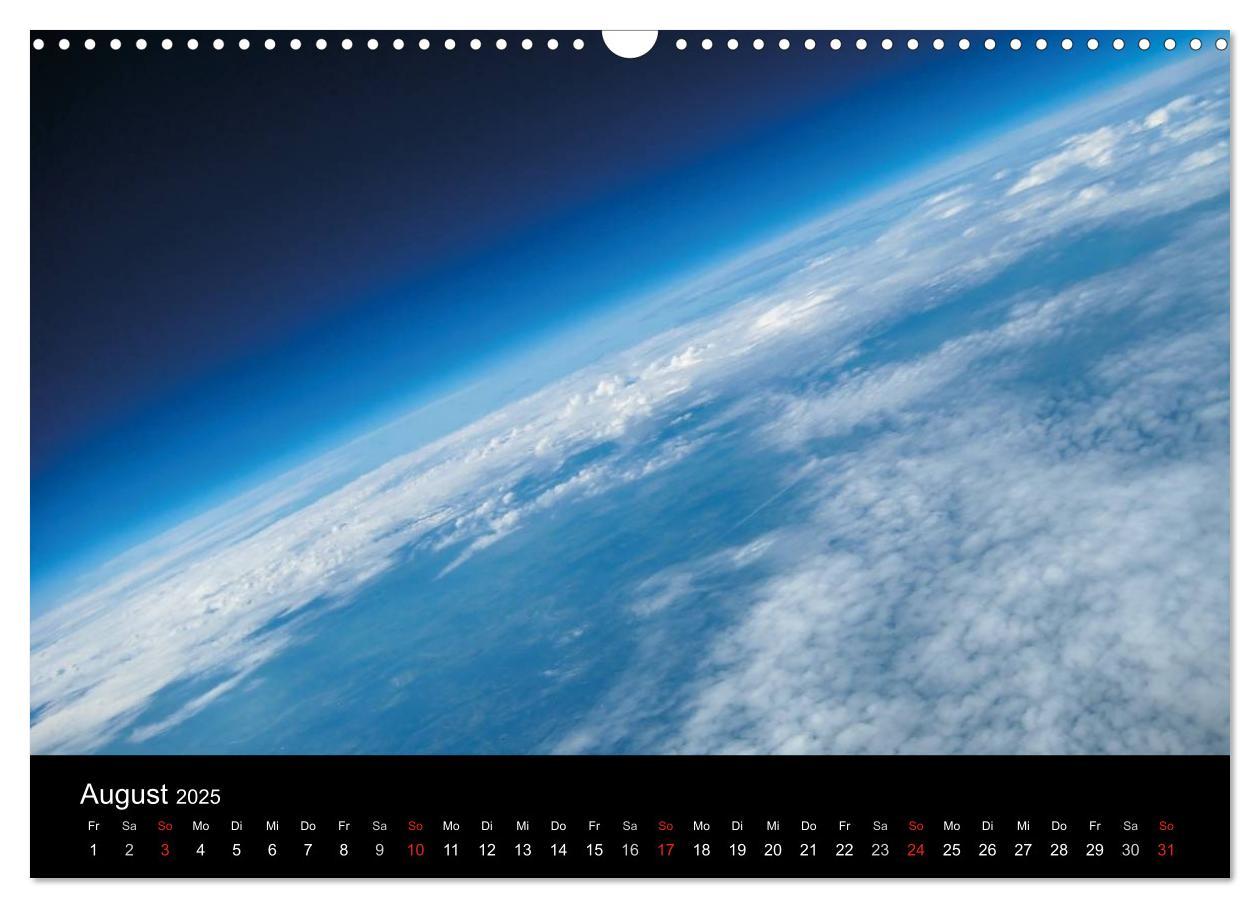 Bild: 9783435702008 | Eine Reise in die Stratosphäre (Wandkalender 2025 DIN A3 quer),...