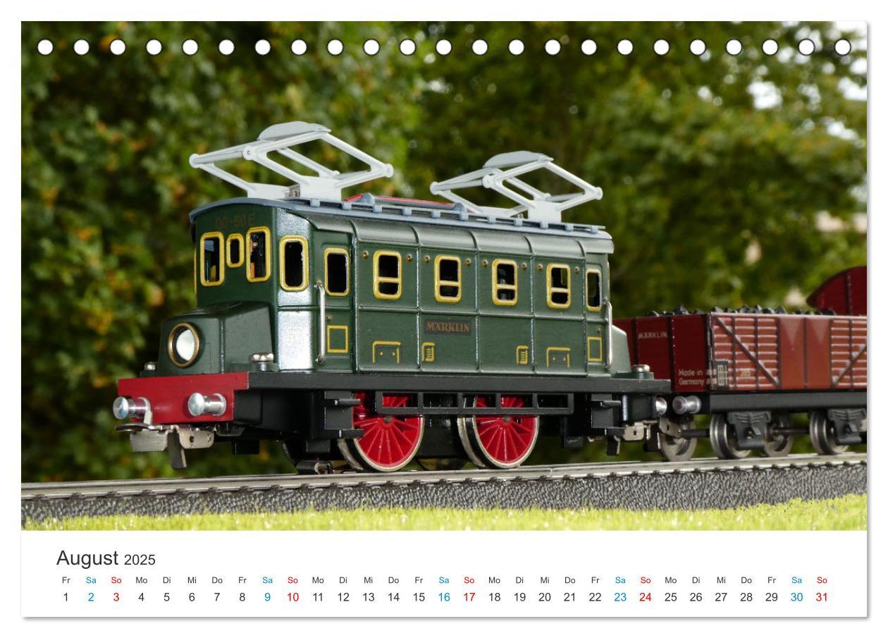 Bild: 9783383761454 | Bahn-Nostalgie im Modell (Tischkalender 2025 DIN A5 quer), CALVENDO...