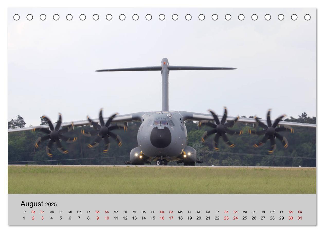 Bild: 9783435374601 | Transportflugzeug Airbus A400M Atlas (Tischkalender 2025 DIN A5...