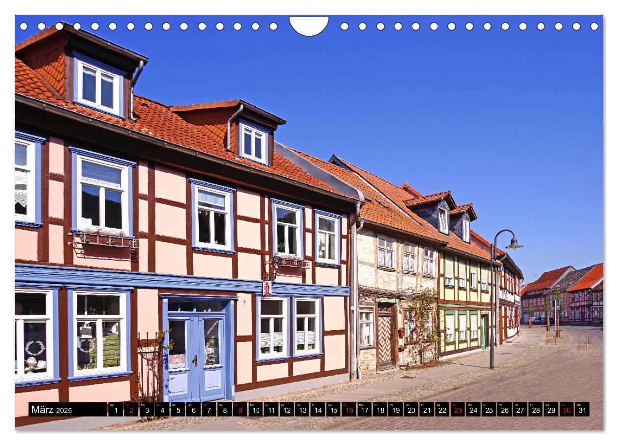 Bild: 9783435240111 | Hansestadt Salzwedel (Wandkalender 2025 DIN A4 quer), CALVENDO...