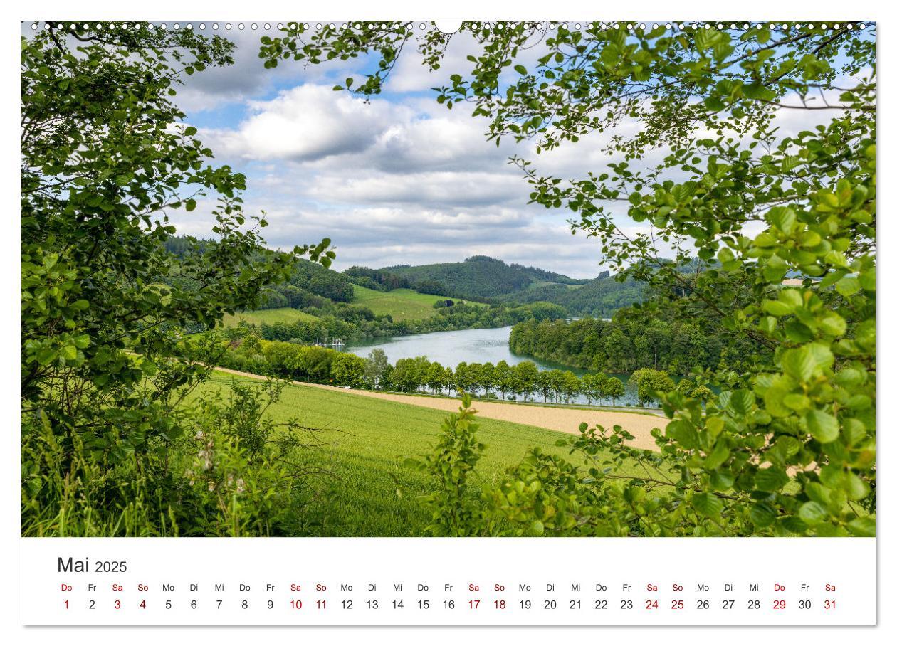 Bild: 9783457235522 | Sauerland - hier muss man mal gewesen sein (Wandkalender 2025 DIN...