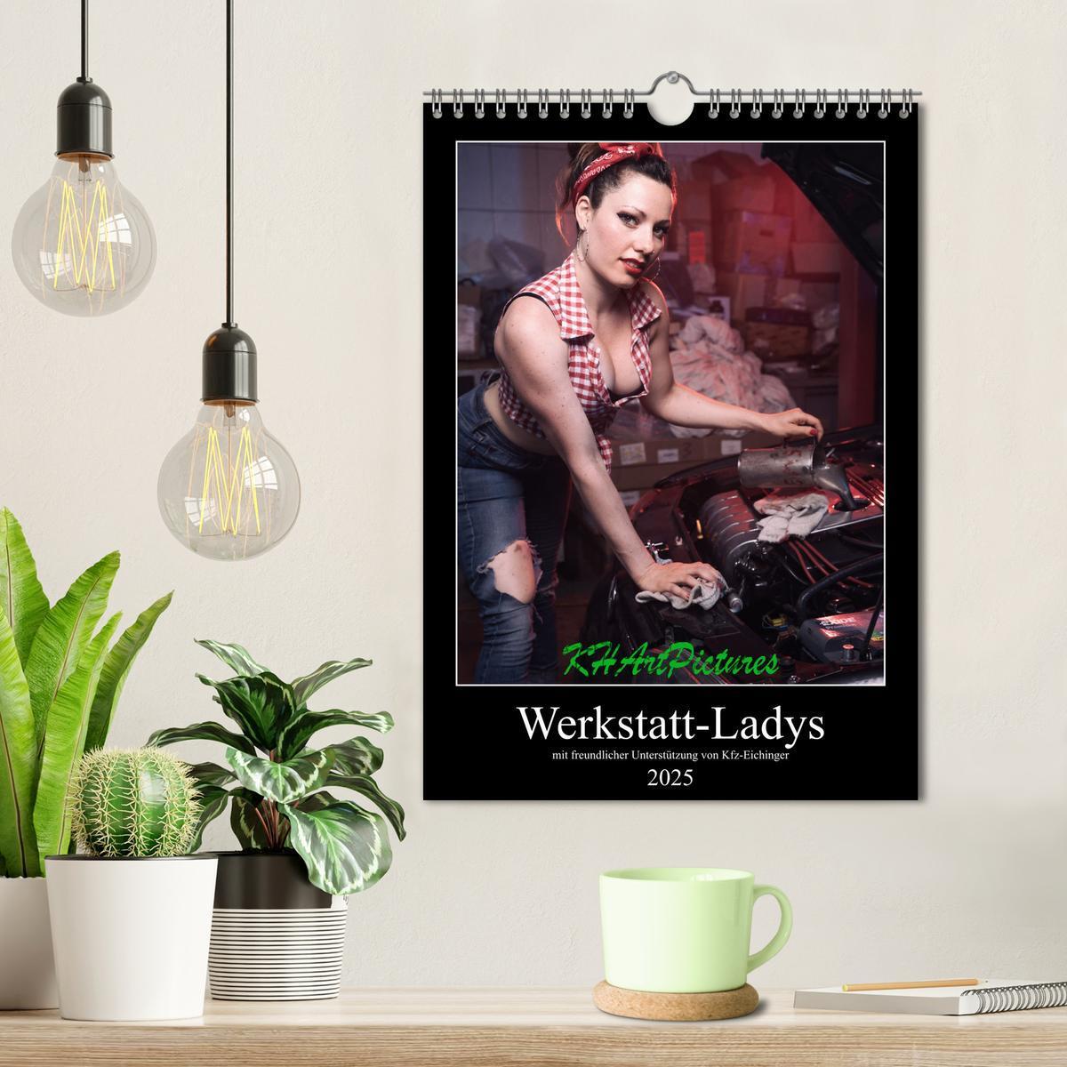 Bild: 9783457104187 | Werkstatt-Ladys (Wandkalender 2025 DIN A4 hoch), CALVENDO...