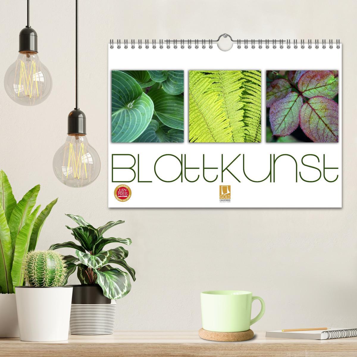 Bild: 9783435641383 | Blattkunst (Wandkalender 2025 DIN A4 quer), CALVENDO Monatskalender