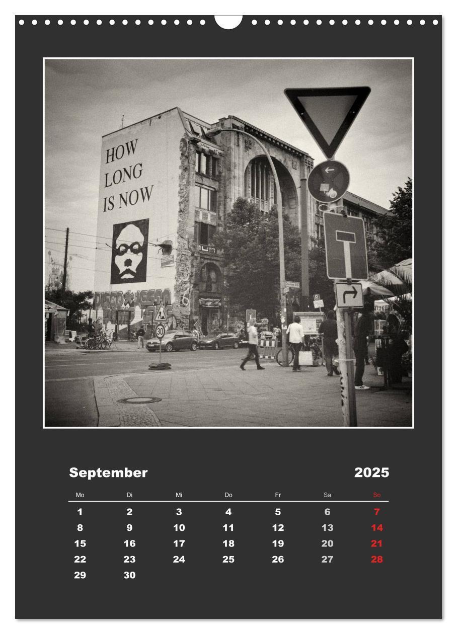 Bild: 9783457078525 | Berlin - Portrait einer Stadt (Wandkalender 2025 DIN A3 hoch),...