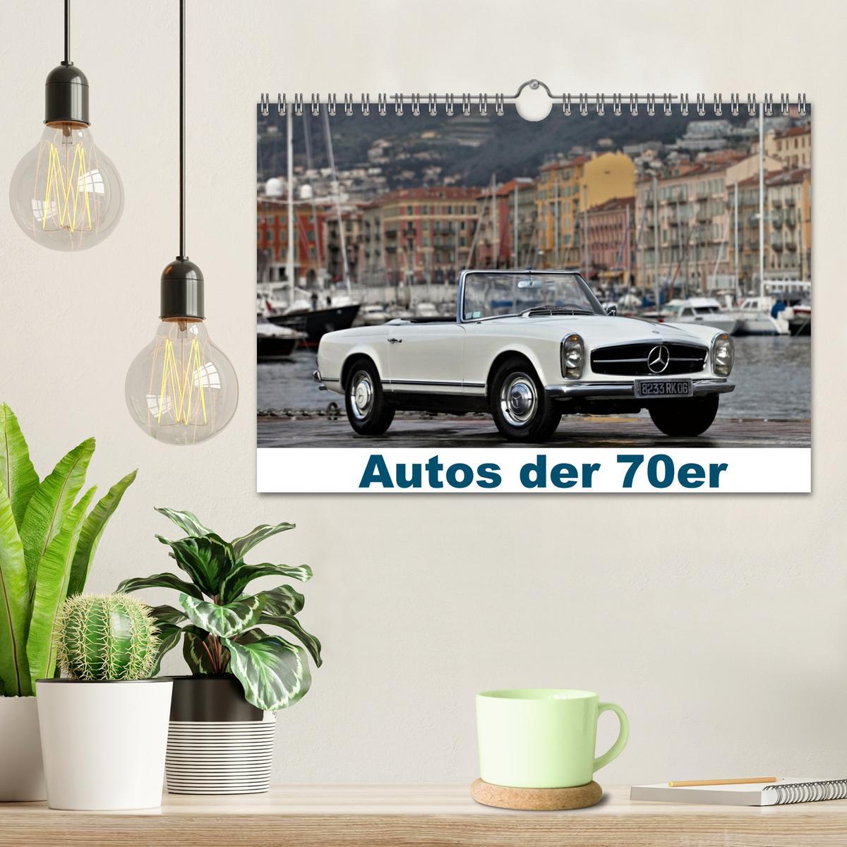 Bild: 9783383842092 | Autos der 70er (Wandkalender 2025 DIN A4 quer), CALVENDO...