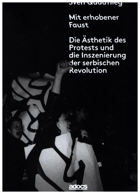 Cover: 9783943253382 | Mit erhobener Faust. | Sven Quadflieg | Taschenbuch | 423 S. | Deutsch