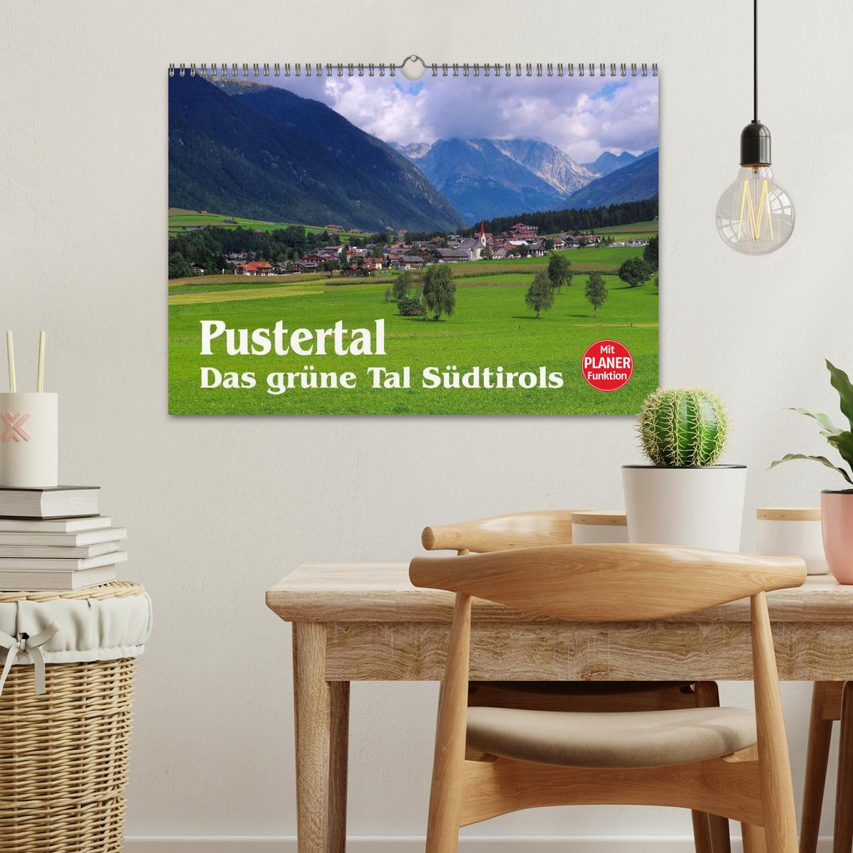 Bild: 9783435548460 | Pustertal - Das grüne Tal Südtirols (Wandkalender 2025 DIN A3...