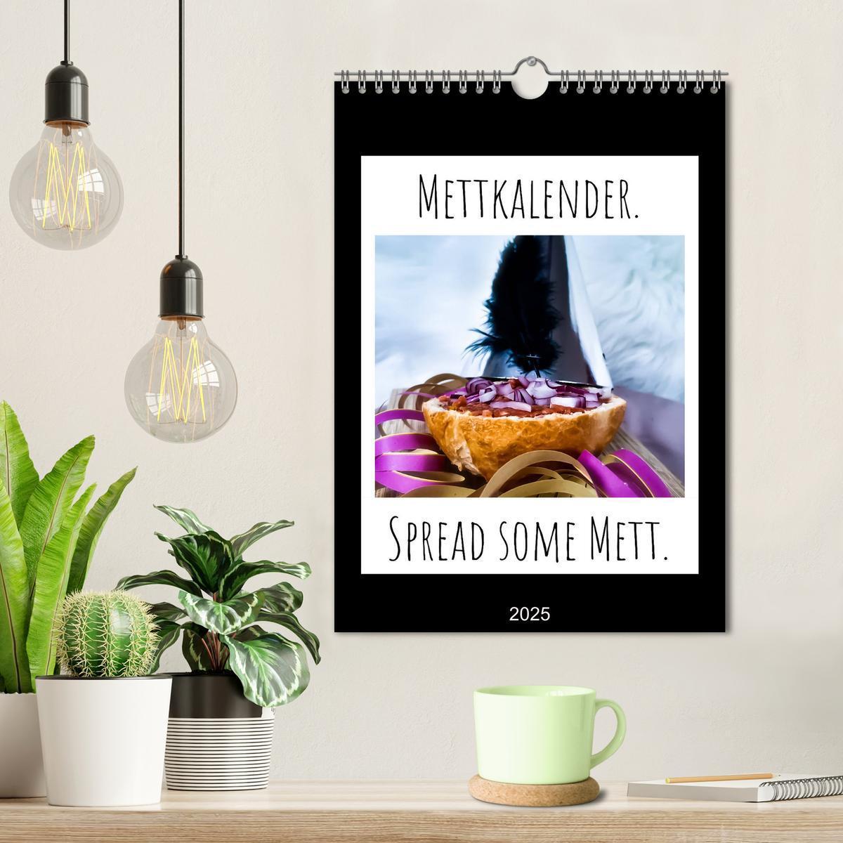 Bild: 9783435964383 | Mettkalender - Spread Some Mett. (Wandkalender 2025 DIN A4 hoch),...