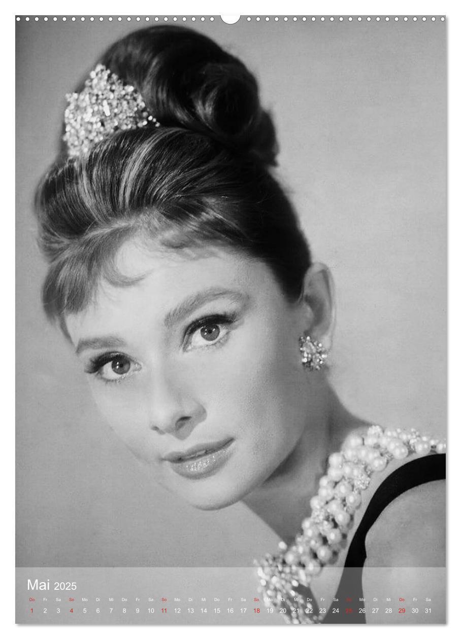 Bild: 9783457023303 | Hollywood-Diva - Audrey Hepburn (hochwertiger Premium Wandkalender...