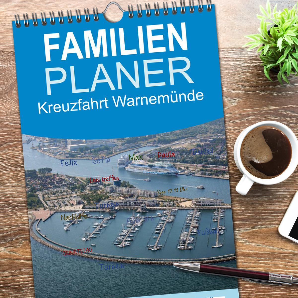 Bild: 9783457114353 | Familienplaner 2025 - Kreuzfahrt Warnemünde mit 5 Spalten...