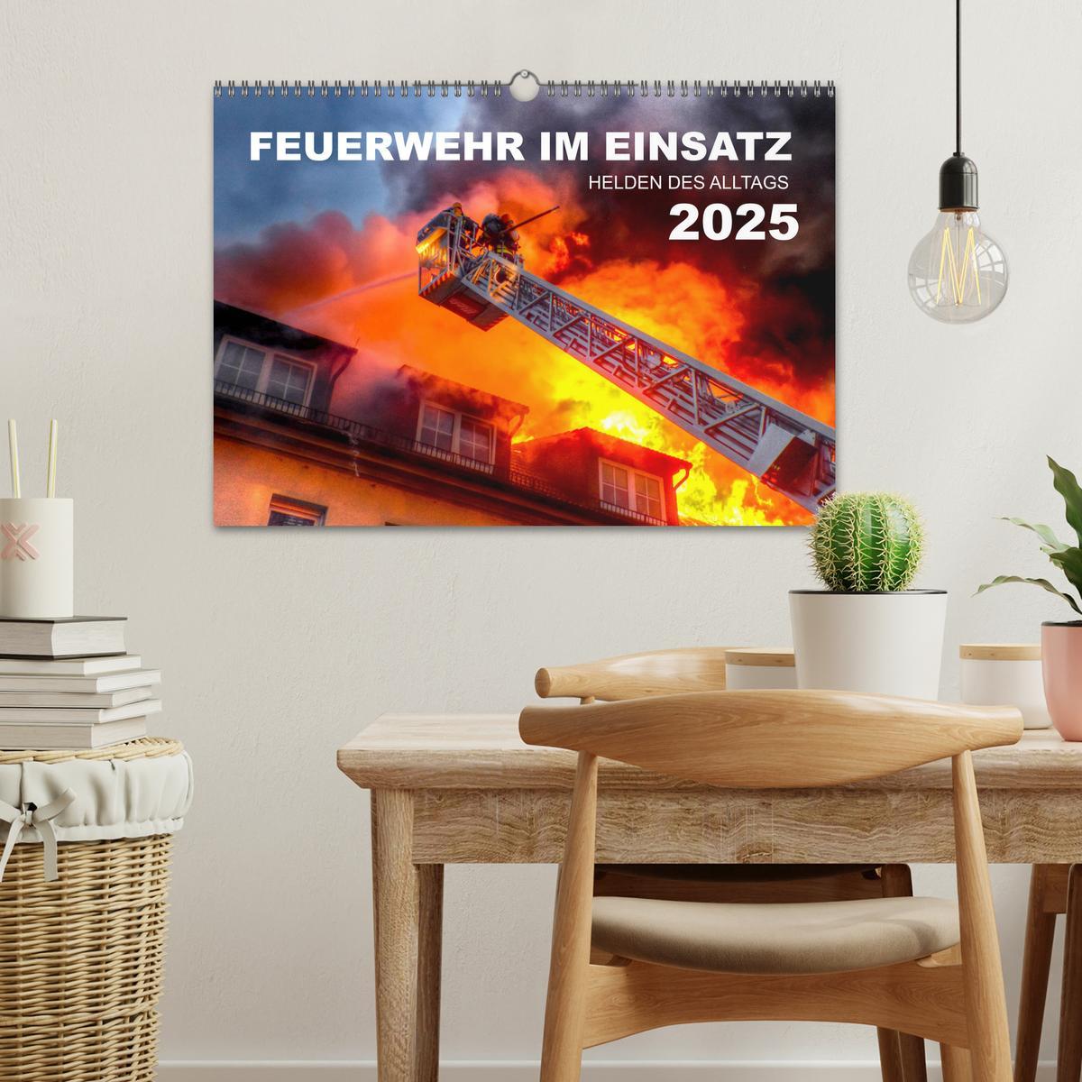 Bild: 9783435121199 | FEUERWEHR IM EINSATZ (Wandkalender 2025 DIN A3 quer), CALVENDO...