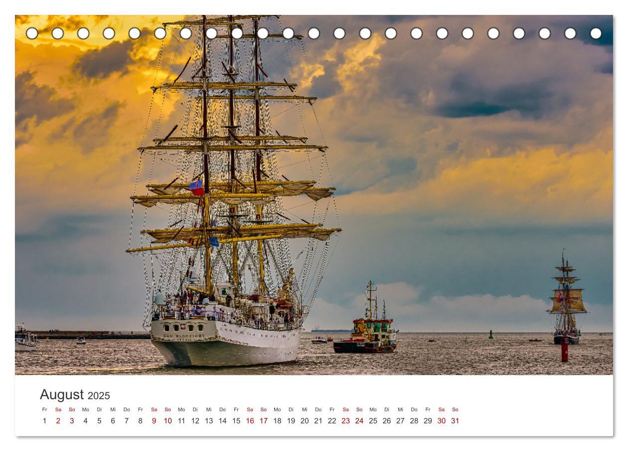 Bild: 9783435028641 | Warnemünde by Olaf Rehmert (Tischkalender 2025 DIN A5 quer),...