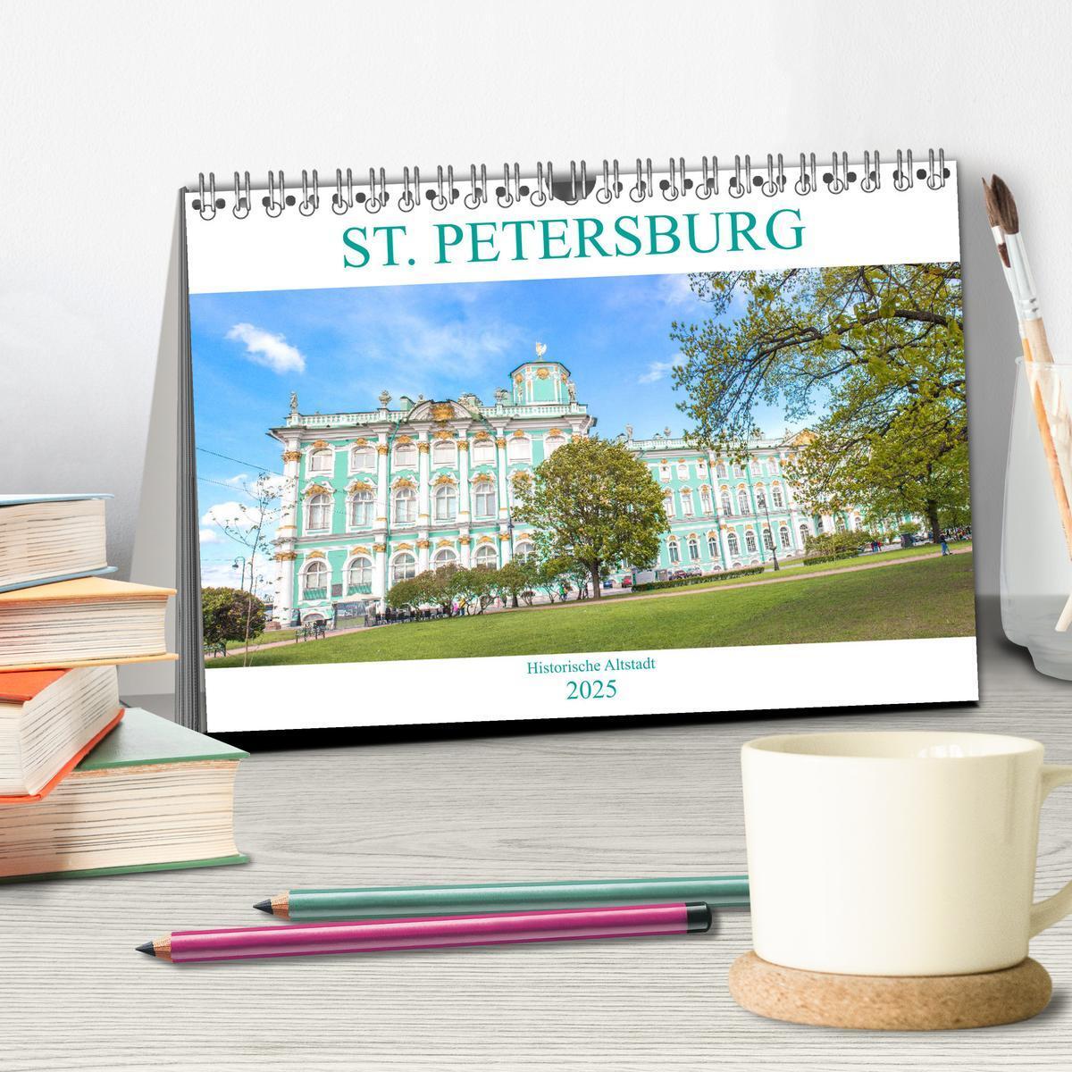 Bild: 9783435178001 | St. Petersburg - Historische Altstadt (Tischkalender 2025 DIN A5...