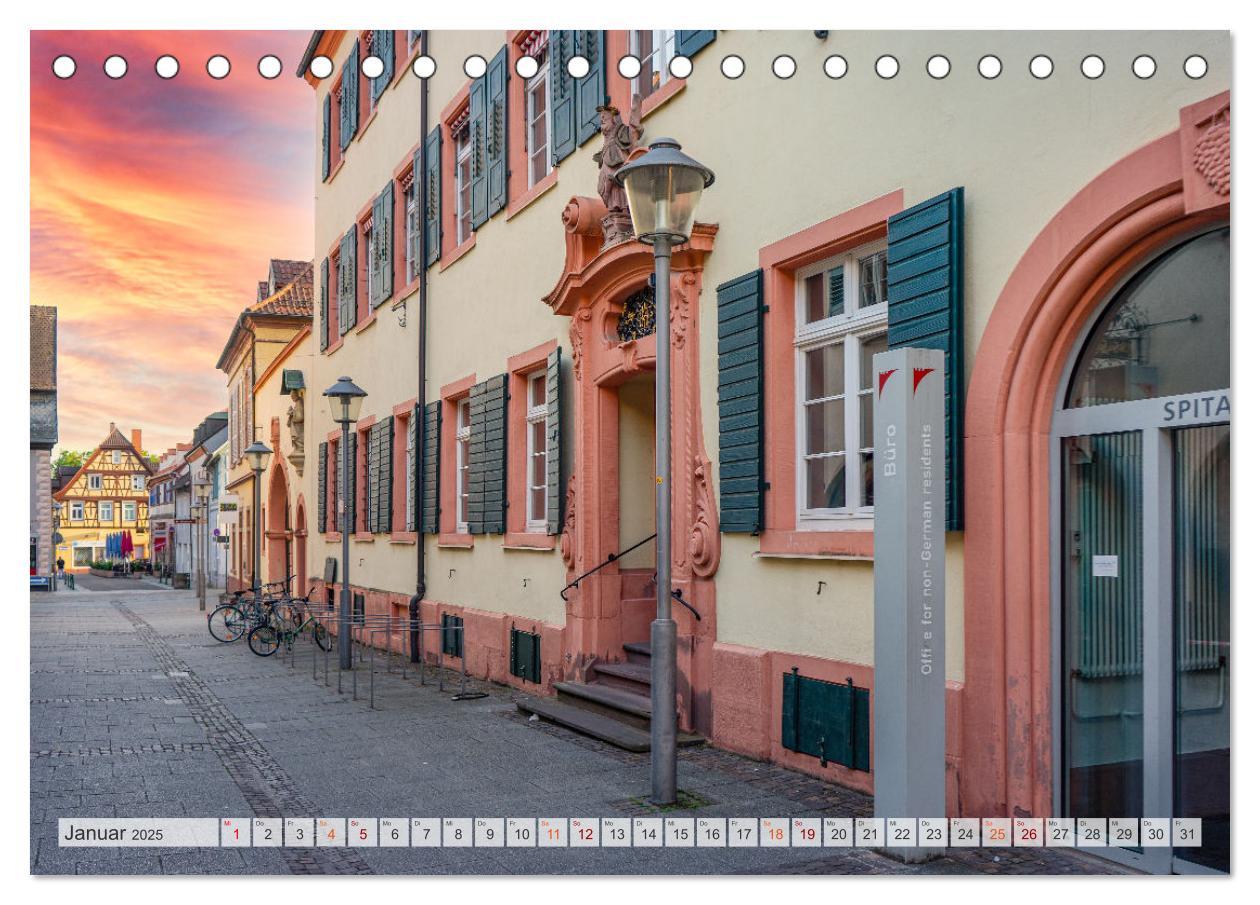 Bild: 9783383988257 | Offenburg Impressionen (Tischkalender 2025 DIN A5 quer), CALVENDO...