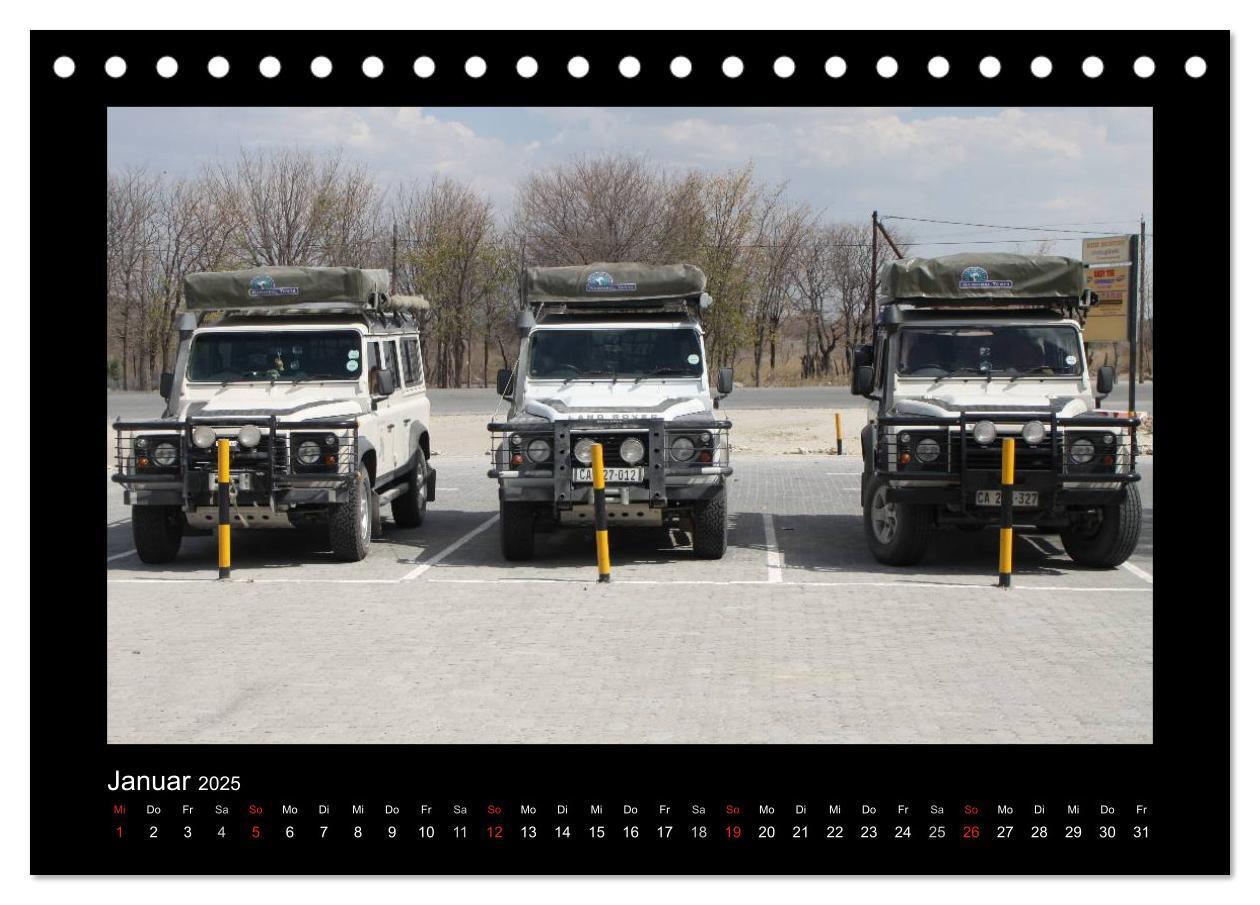 Bild: 9783435752652 | Land Rover Defender - Unterwegs in Afrika (Tischkalender 2025 DIN...