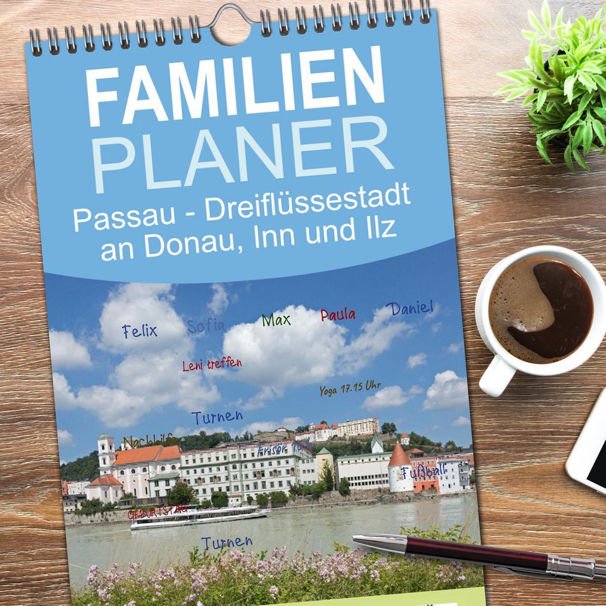 Bild: 9783457098103 | Familienplaner 2025 - Passau - Dreiflüssestadt an Donau, Inn und...