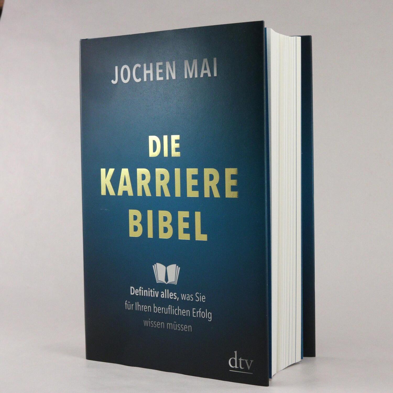 Bild: 9783423289856 | Die Karriere-Bibel | Jochen Mai | Buch | 592 S. | Deutsch | 2018