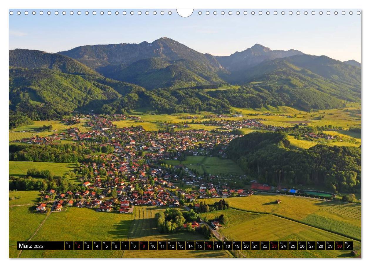 Bild: 9783435750917 | Der Chiemgau von oben (Wandkalender 2025 DIN A3 quer), CALVENDO...