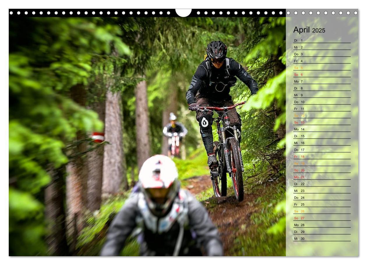 Bild: 9783435537006 | Downhill Moments (Wandkalender 2025 DIN A3 quer), CALVENDO...