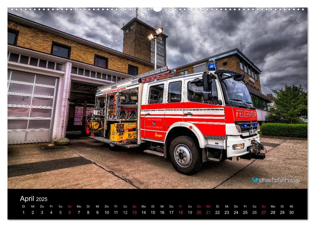 Bild: 9783435630349 | Einsatzfahrzeuge der Feuerwehr (hochwertiger Premium Wandkalender...