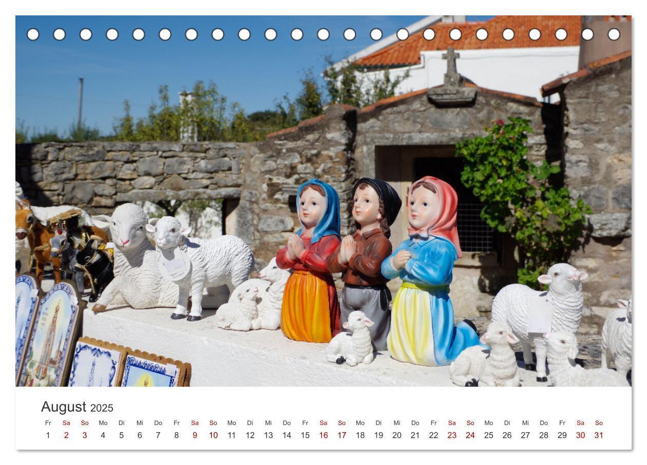 Bild: 9783383761737 | Fatima: Ein Besuch in Portugals heiligem Herz (Tischkalender 2025...