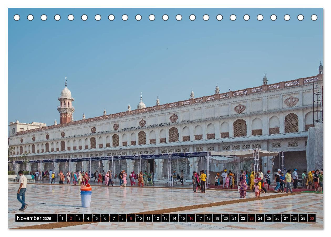 Bild: 9783435300938 | Amritsar - Der goldene Tempel (Tischkalender 2025 DIN A5 quer),...