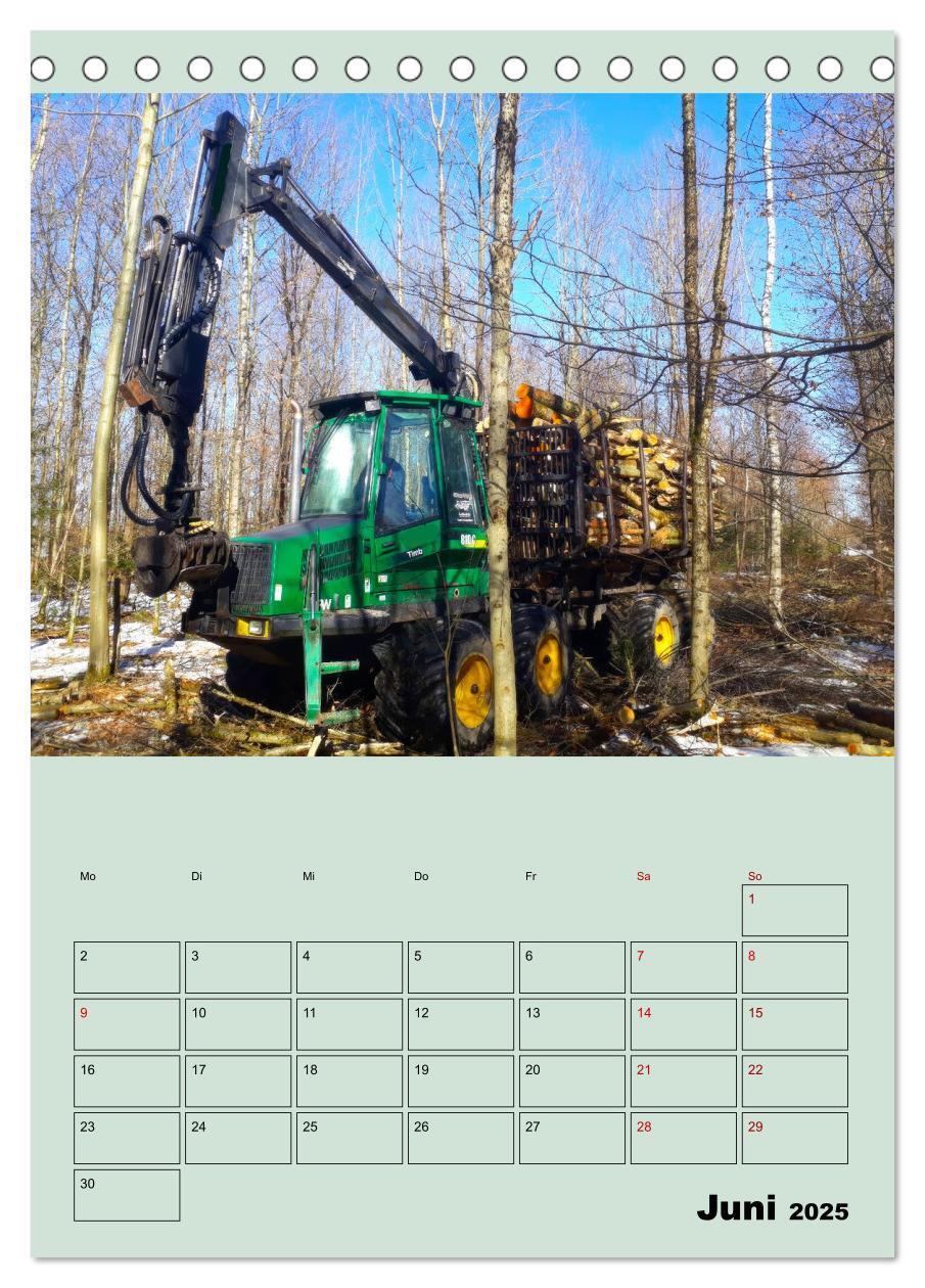 Bild: 9783383967818 | Forst-Maschinen der Forwarder im Einsatz (Tischkalender 2025 DIN A5...