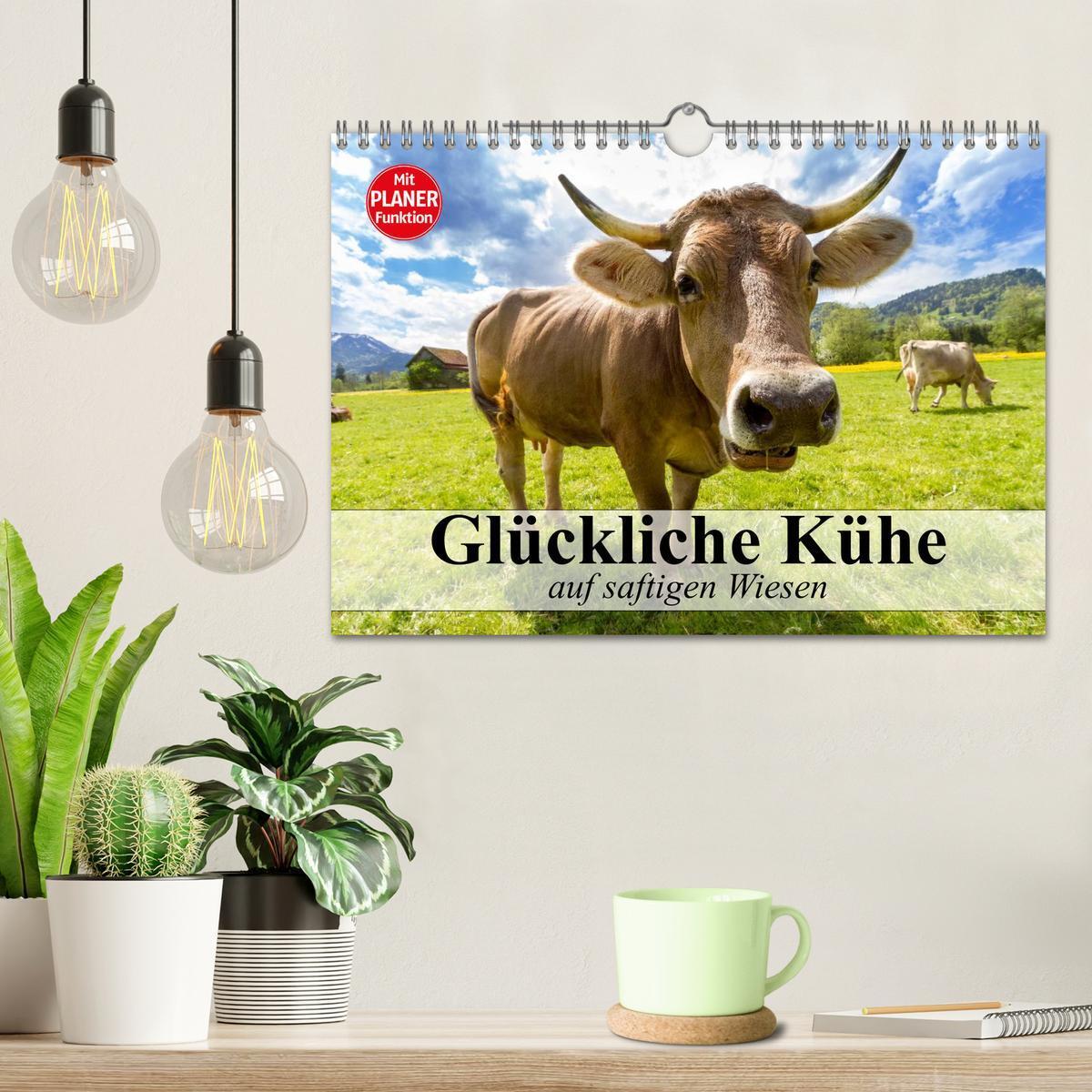 Bild: 9783435531004 | Glückliche Kühe auf saftigen Wiesen (Wandkalender 2025 DIN A4...