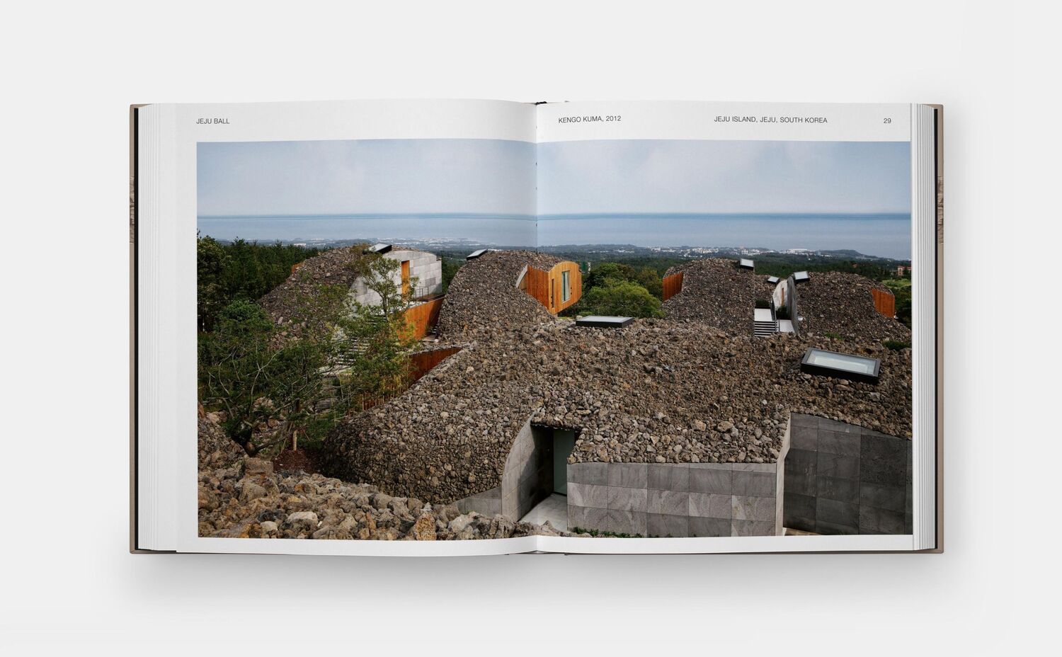 Bild: 9781838669041 | Stone Houses | Editors Phaidon | Buch | Phaidon Press | 240 S. | 2024