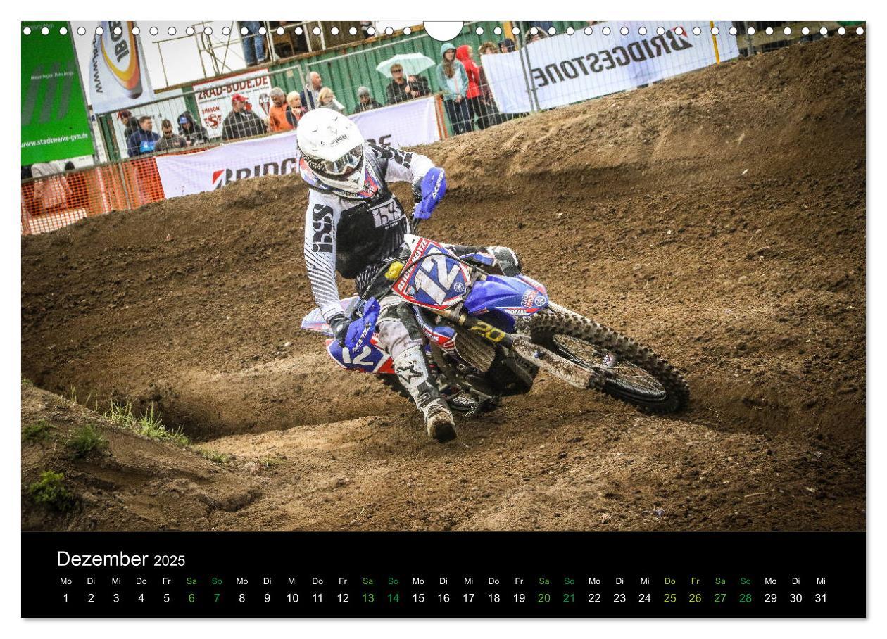 Bild: 9783435374335 | Motocross Ladies 2025 (Wandkalender 2025 DIN A3 quer), CALVENDO...