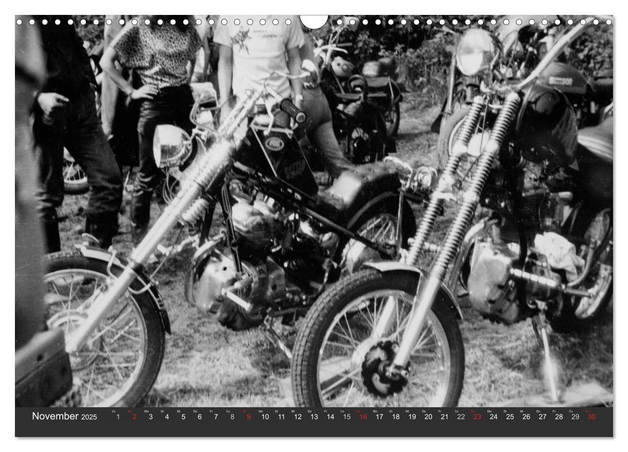 Bild: 9783435532087 | east Rider - Biker und Bikes aus der DDR (Wandkalender 2025 DIN A3...