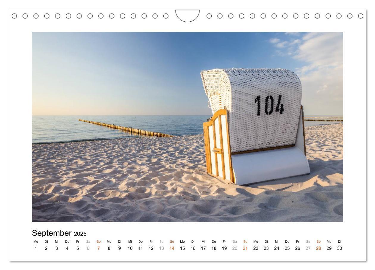 Bild: 9783435571895 | Strandkorb Idylle (Wandkalender 2025 DIN A4 quer), CALVENDO...