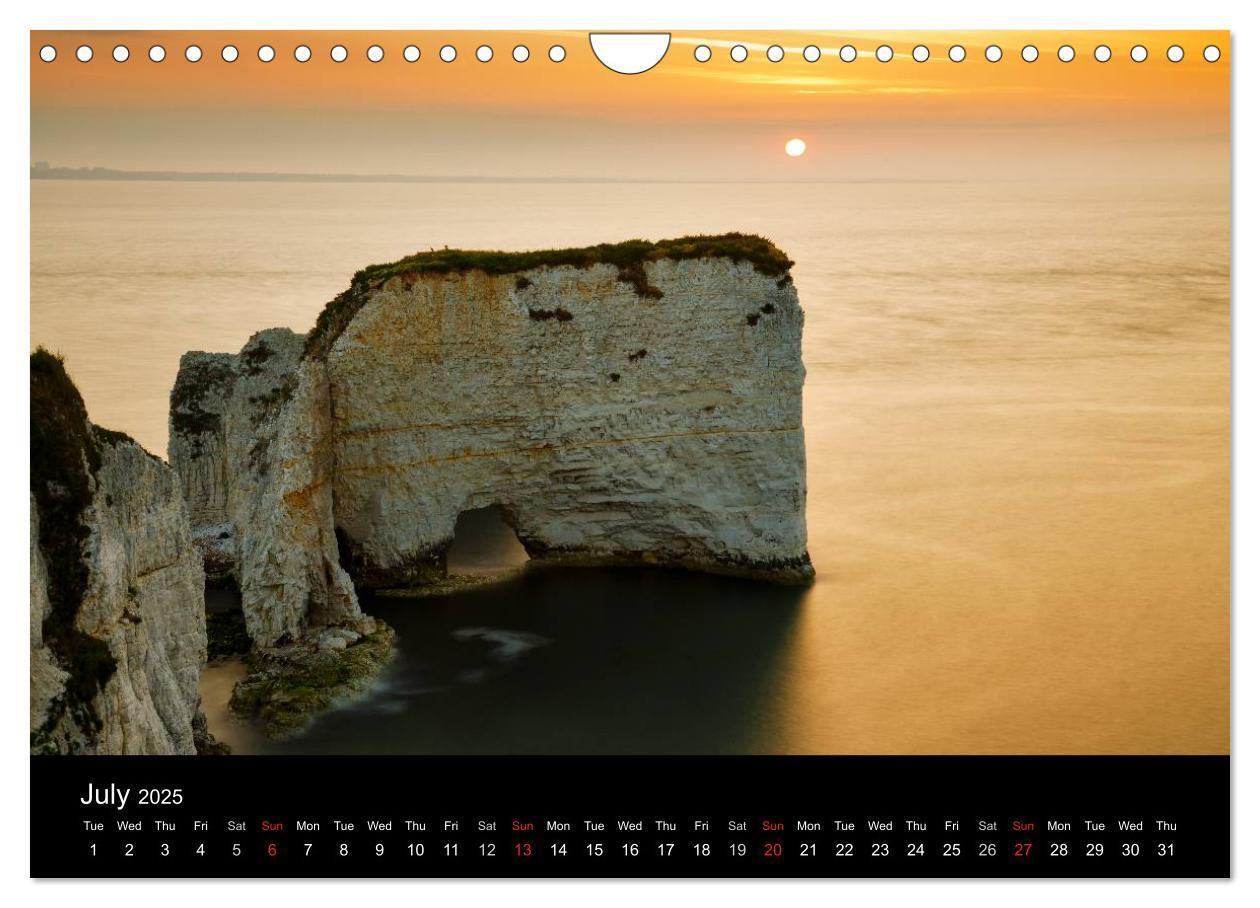 Bild: 9781325953547 | Dorset (Wall Calendar 2025 DIN A4 landscape), CALVENDO 12 Month...