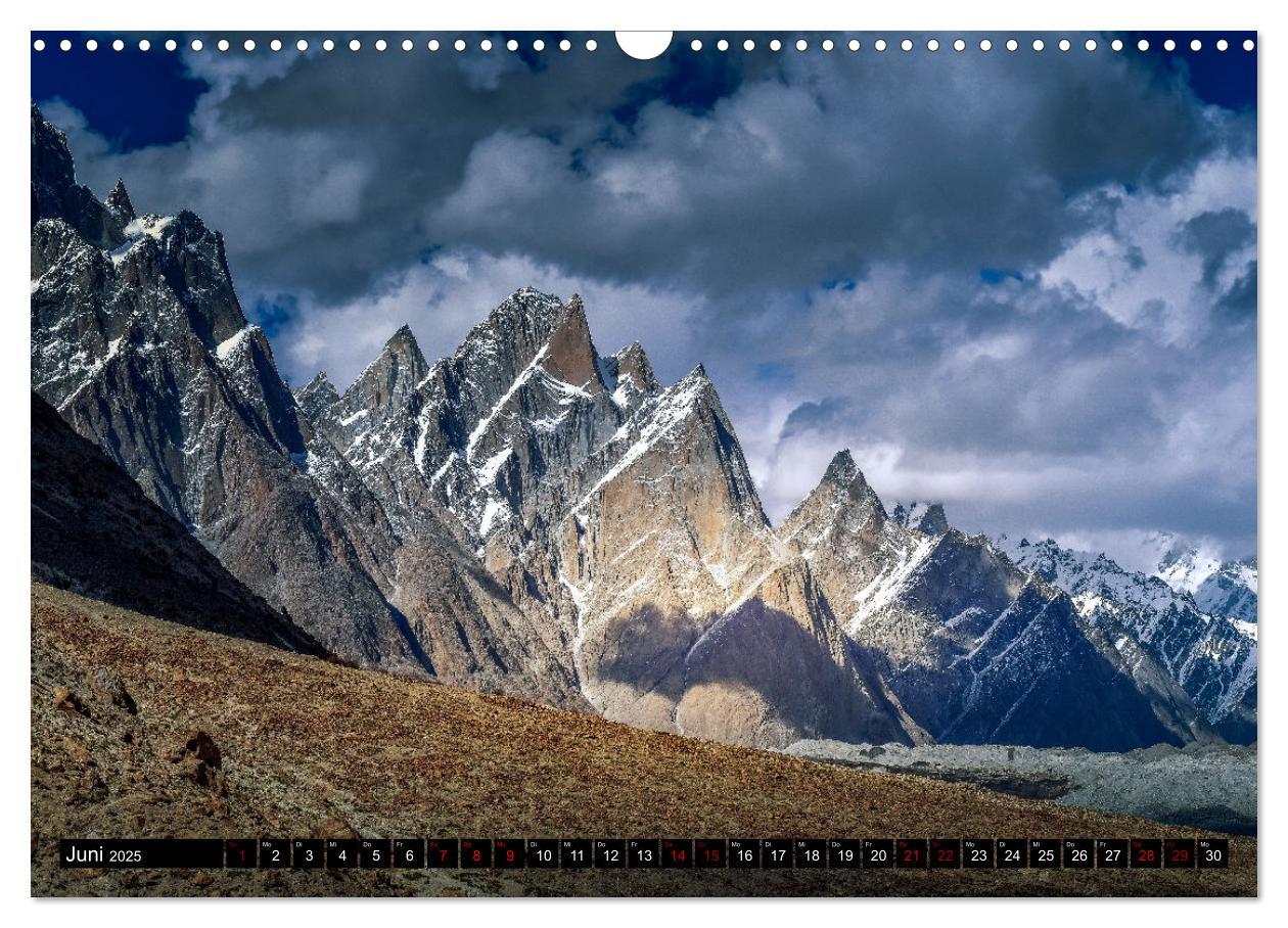 Bild: 9783383956225 | Berge des Karakorum (Wandkalender 2025 DIN A3 quer), CALVENDO...