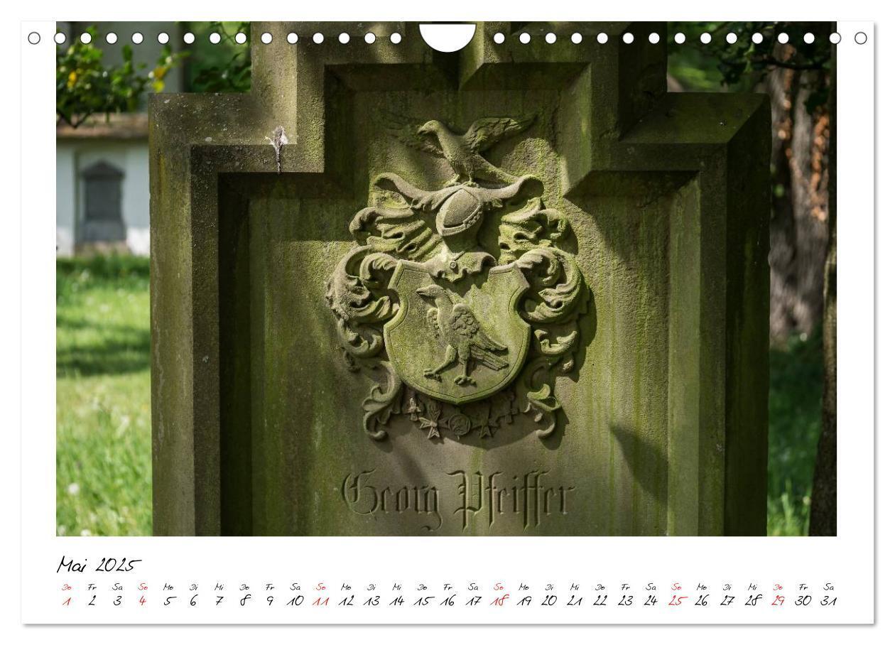 Bild: 9783435712892 | Alter Friedhof Freiburg (Wandkalender 2025 DIN A4 quer), CALVENDO...