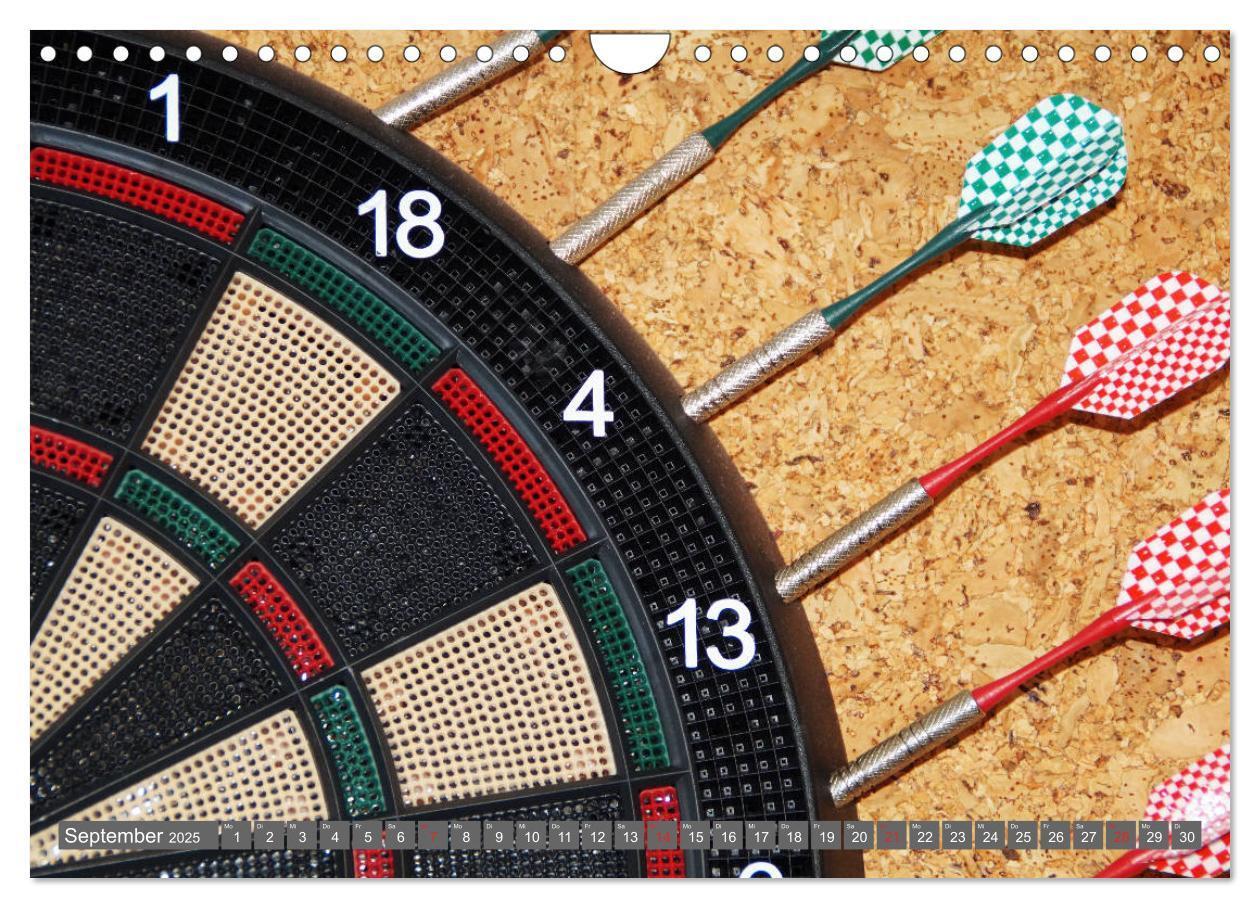 Bild: 9783435290390 | Darts. Konzentration - Sport - Spannung (Wandkalender 2025 DIN A4...