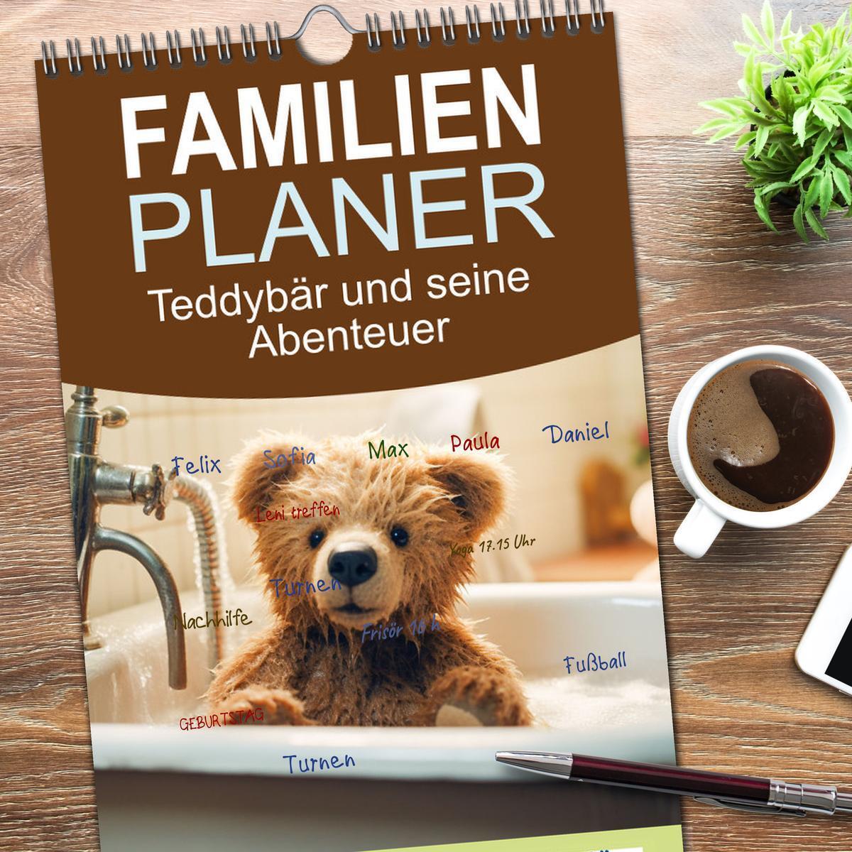 Bild: 9783457091630 | Familienplaner 2025 - Teddybär und seine Abenteuer mit 5 Spalten...