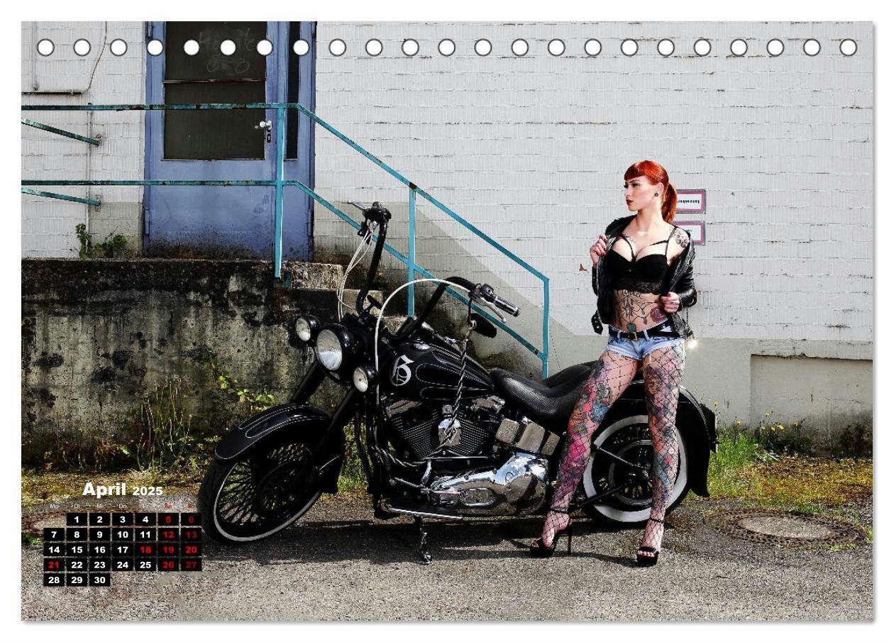 Bild: 9783383963728 | Motorräder und Sexy Girls (Tischkalender 2025 DIN A5 quer),...