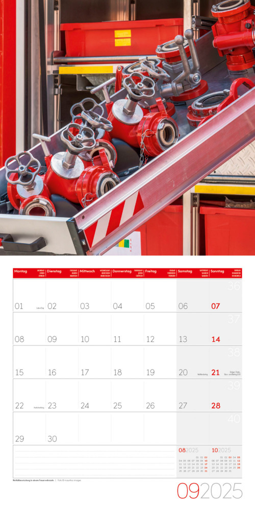 Bild: 9783838445175 | Feuerwehr Kalender 2025 - 30x30 | Ackermann Kunstverlag | Kalender