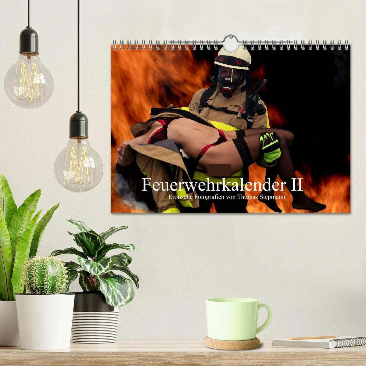 Bild: 9783435787487 | Feuerwehrkalender II ¿ Erotische Fotografien von Thomas Siepmann...