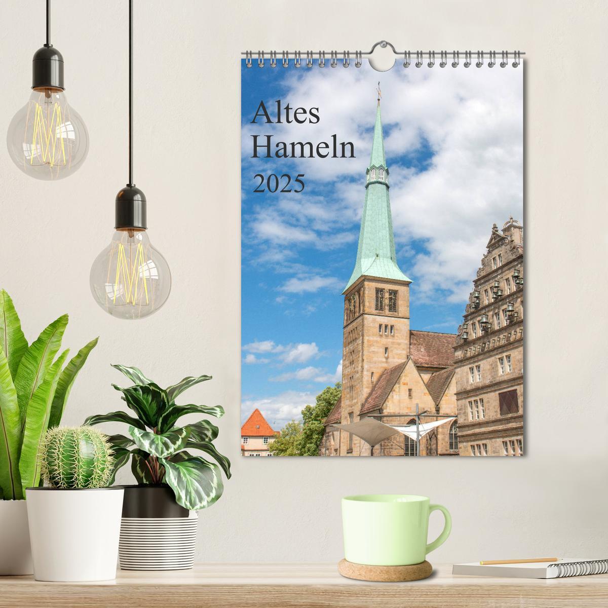 Bild: 9783435906215 | Altes Hameln (Wandkalender 2025 DIN A4 hoch), CALVENDO Monatskalender