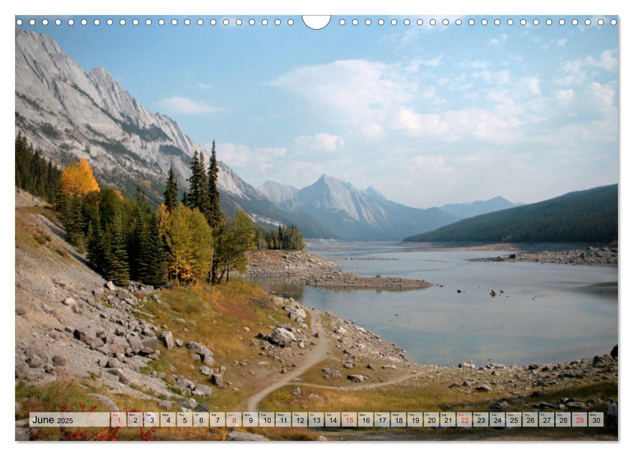 Bild: 9781325937875 | Indian Summer in the Canadian Rockies (Wall Calendar 2025 DIN A3...