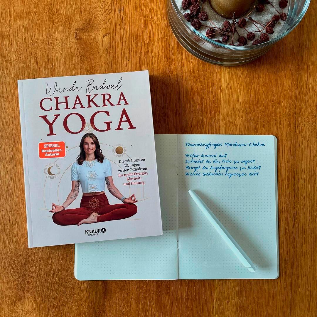 Bild: 9783426676035 | Chakra-Yoga | Wanda Badwal | Taschenbuch | 272 S. | Deutsch | 2021