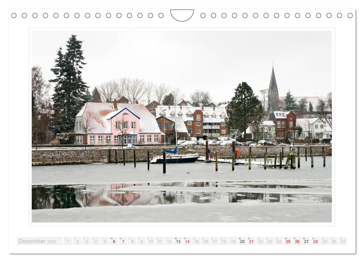 Bild: 9783435327249 | Eckernförder Impressionen (Wandkalender 2025 DIN A4 quer), CALVENDO...