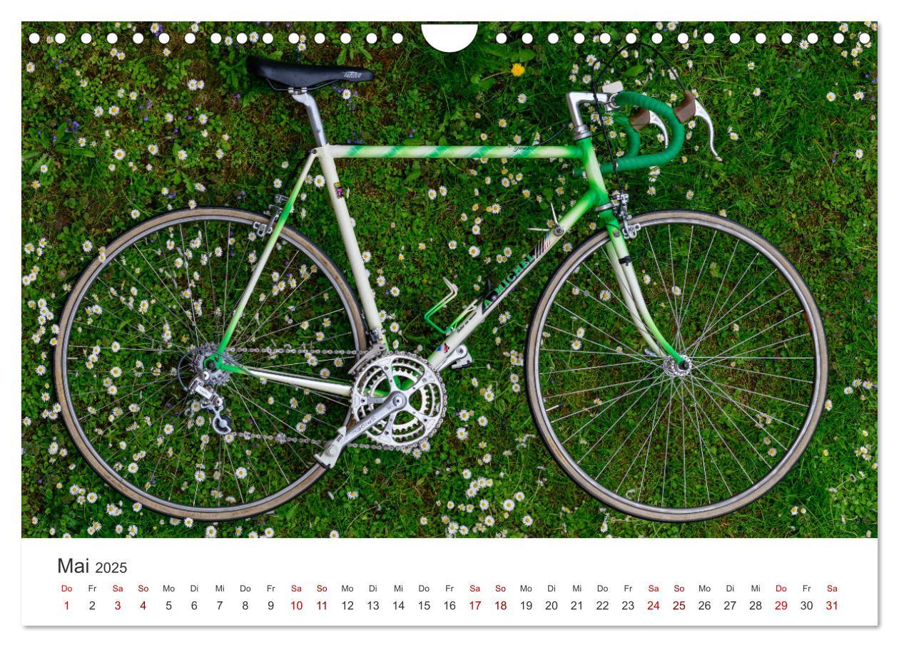 Bild: 9783435018604 | Stahlrenner - Rennrad-Klassiker aus Europa (Wandkalender 2025 DIN...